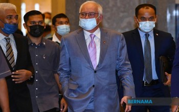 Hakim perbicaraan kelihatan “terdorong” untuk putuskan Najib bersalah – peguam