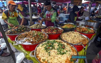 Operasi bazar Ramadan di Kelantan dibatalkan